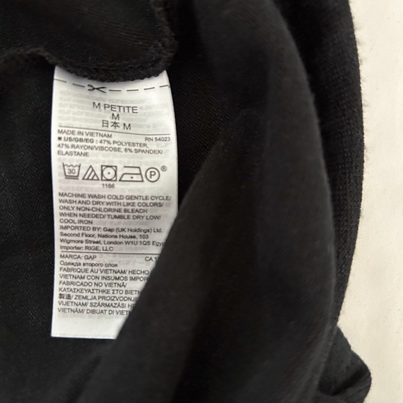 VGUC Gap T Shirt Dress, Black, size medium petite - Picture 3 of 4